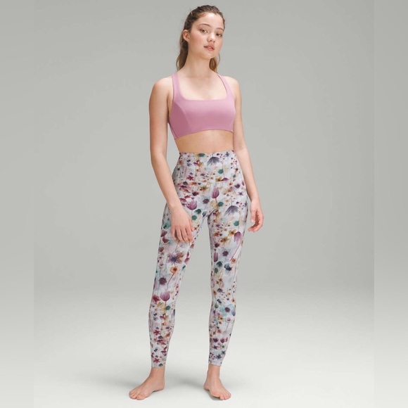 E - Lululemon Align High-Rise Pant 25"
Mood Wash Floral Multi - Picture 2 of 5